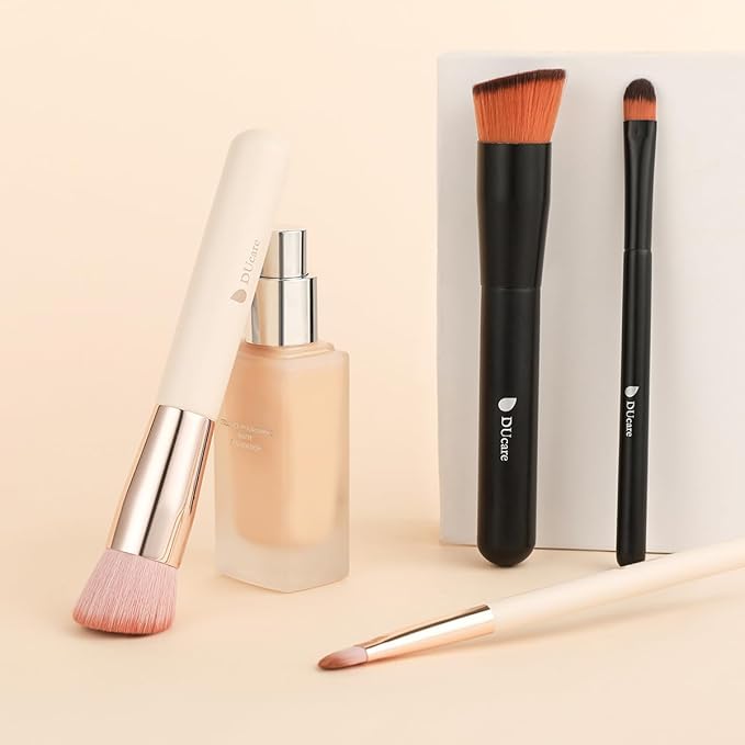 DUcare Foundation Brush and Concealer Brush 2Pcs Contour Bronzer Kabuki Brush for Face Synthetic Liquid Blending Mineral Powder Makeup Tools