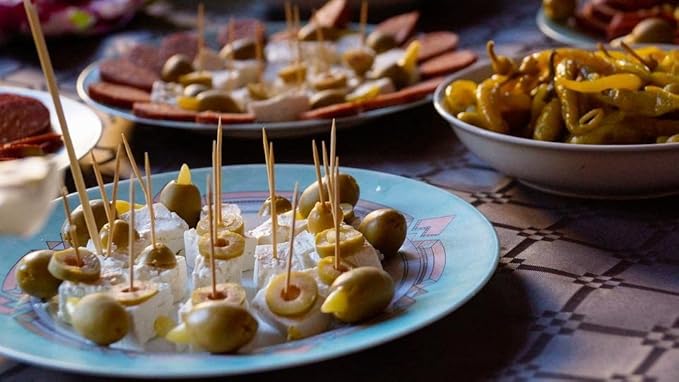 Gmark GM1021 Round Hotel Toothpicks, 2.5 Inch Natural Wooden, 3 Boxes Pack, 2400 Count Total