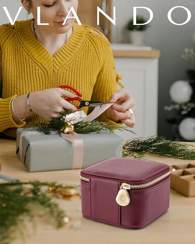 Vlando Jewelry Travel Case, Travel Jewelry Organizer with Clear Velvet Jewelry Bags, 6Pcs Zipper Pouch for Women-Red