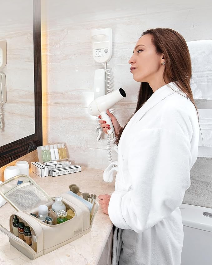 Waterproof Small Toiletry Bag for Women, Travel Toiletry Organizer Cosmestic Bag for Toiletries Accessories, Suitable Capacity Makeup Bag for Travel-Sized Essentials, Pink