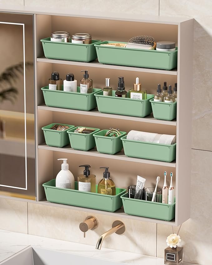 25 PCS Plastic Drawer Organizers Set, 4 Sizes Vanity Organizer, Makeup and Desk Drawer Organizer Trays, Organization and Storage for Makeup, Bathroom, Kitchen Utensils and Office (Green)