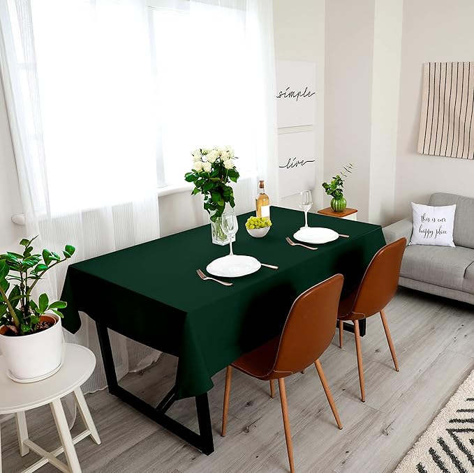 Utopia Kitchen Rectangle Table Cloth 2 Pack (60x102 Inches, Hunter Green), Machine Washable Polyester Table Cover for Dining, Buffet Parties, Picnics, Events, Weddings and Restaurants