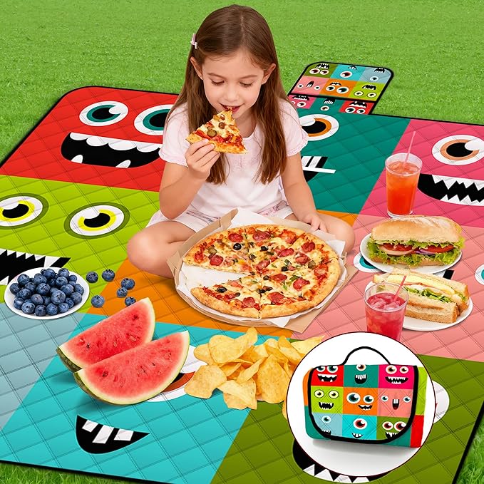 Extra Large Picnic Blanket Waterproof,80"x 80"Foldable Machine Washable Beach Blankets,Outdoor Blanket for 6-8 Adults,Picnic Mat Suitable for Indoor Crawling,Park Beach,Camping,Hiking,Travel (Face)
