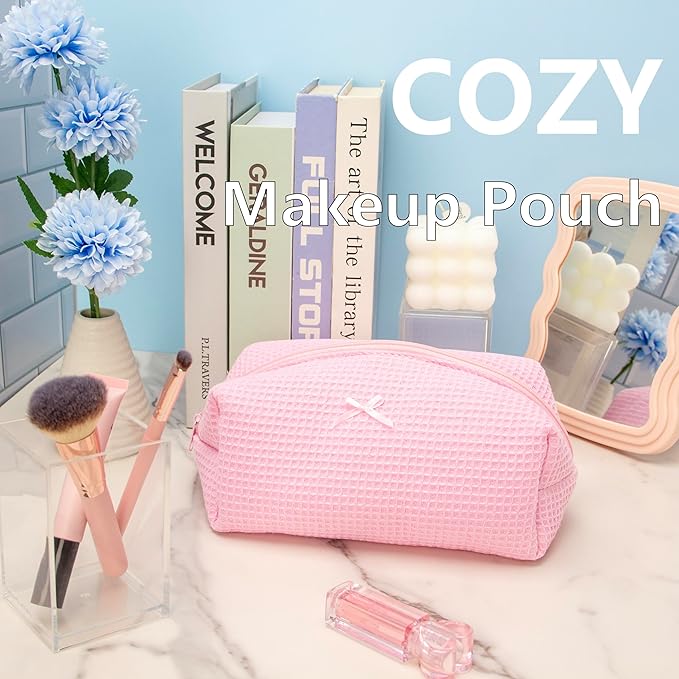 Cozy Makeup Bag Travel Cosmetic Bag for Women Soft Toiletry Bag Aesthetic Makeup Organizer Portable Large Zipper Pouch for Skincare Beauty Accessories Brushes Walffle Check Pink