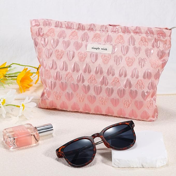 ZLFSRQ Heart Makeup Bag Travel Cute Cosmetic Bags for Women Large Toiletry Pouch Zipper Cosmetic Pouch for Purse Aesthetic Embroidery Makeup Organizer Bag Portable Toiletry Bags(Pink)