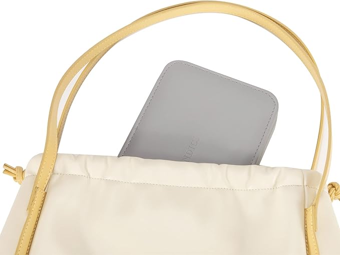 LANDICI Small Jewelry Box for Women Girls, PU Leather Travel Jewelry Case, Portable Jewelry Organizer Storage Holder Display for Ring Earrings Necklace Bracelet Bangle Men Kids Gift, Grey