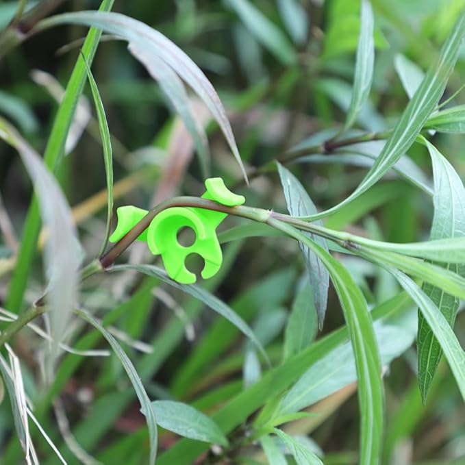 30 Pack Plant Bender Angle Adjustable Plant Training Clips Low Stress Training Clips 90 Degrees Plant Stem(Circle Style,Green)