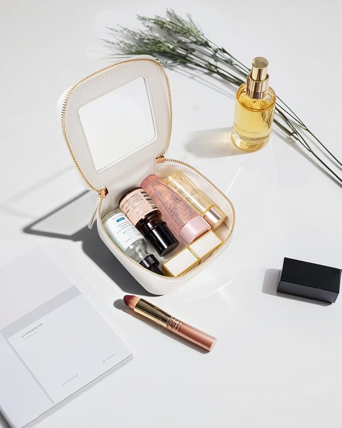 Small Clear Makeup Bag, Mini Makeup Pouch TSA Approved Toiletry Bag for Women Travel Makeup Bag Cute Clear Cosmetic Bag Waterproof Make Up Bag Organizer for Car Essentials