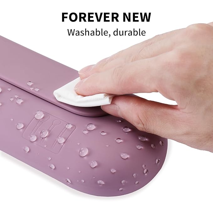AGIKET Silicone Makeup Brush Holder Travel Cosmetic Bag：Soft Portable Cosmetic Face Brushes Holder with Upgrade Anti-Fall Out Magnetic Closure, Large Travel Makeup Brush Case - Light Purple