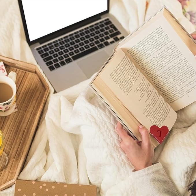 4Pcs Personalized Leather Heart Bookmark26 Letters Customized Corner Book Mark for Reading, Book Holder Markers with Initials Page Accessories Cute Gifts (Light Pink+Deep Pink+Green+Light Brown, A)