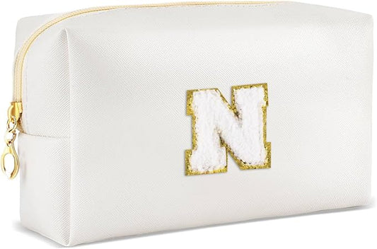 Gifts for Girls Initial Makeup Bag Personalized Cosmetic Bag with Zipper Cute Travel Toiletry Bags Waterproof PU Preppy Makeup Pouch Birthday Gift for Teen Girls Women(White N)