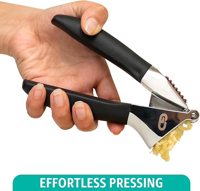 Garlic Press Set – Heavy Duty Rust-Resistant Garlic Crusher & Mincer with Ergonomic Handles, Easy Squeeze Manual Garlic Press, Cleaning Brush & Silicone Peeler, Large Chamber Kitchen Tool