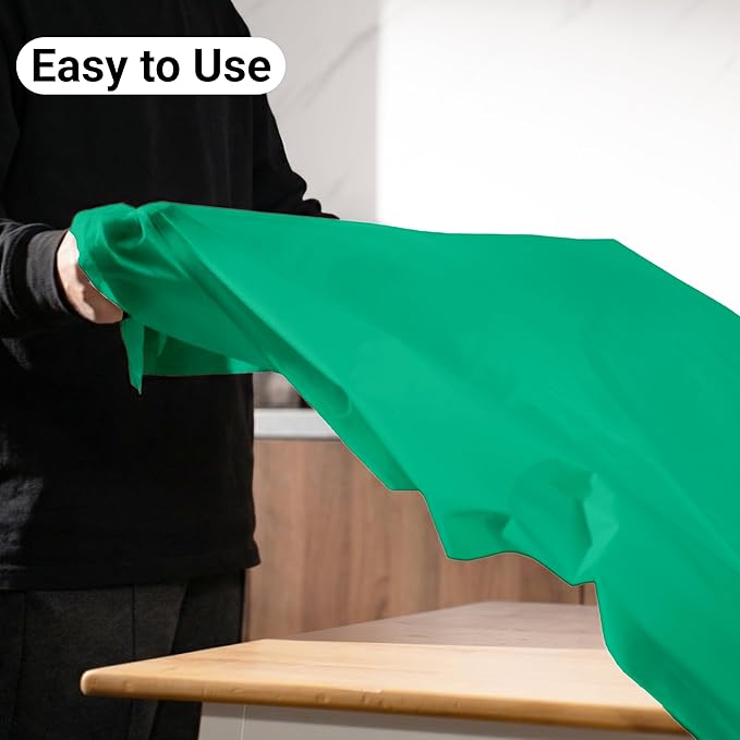 Auros Premium Plastic Tablecloths 10 Pack, 54 x 108 Inch Rectangle Disposable Table Covers for 8FT Tables, Thick & Durable, Waterproof & Spill-Proof, Easy Cleanup for Parties, Wedding, Kelly Green
