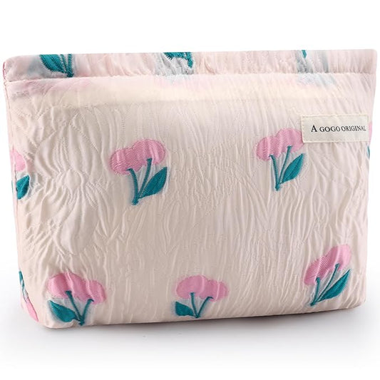 ZLFSRQ Cherry Makeup Bag for Women Cute Pink Cosmetic Bag Zipper Makeup Pouch for Purse Large Capacity Travel Toiletry Bags Aesthetic Essential Portable Cosmetic Organizer Gift Skincare Storage Bags