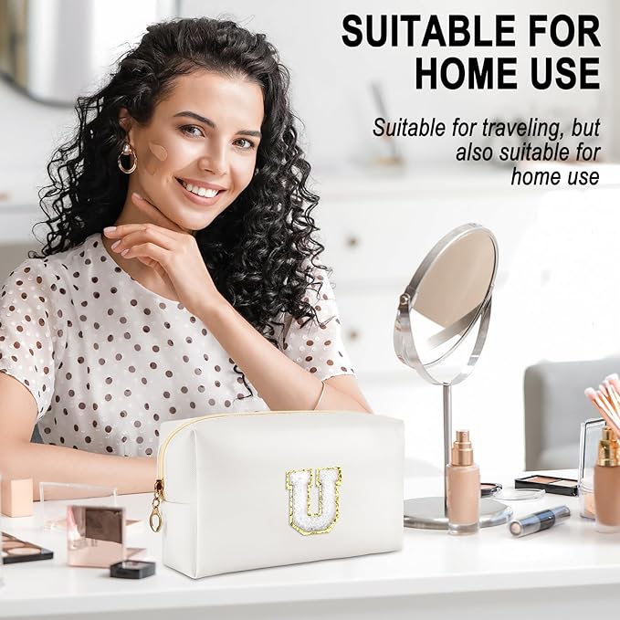 Gifts for Girls Initial Makeup Bag Personalized Cosmetic Bag with Zipper Cute Travel Toiletry Bags Waterproof PU Preppy Makeup Pouch Birthday Gift for Teen Girls Women(White U)