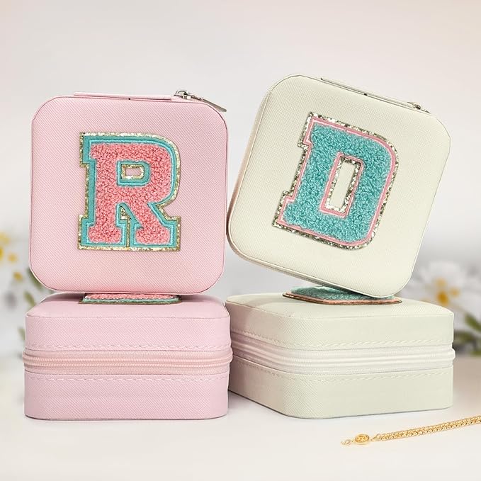 SANDJEST Personalized Jewelry Box, White Travel Jewelry Box with Initial D, Small Monogrammed Jewelry Case Organizer for Girls Women Teen Kids, Mini Travel Essentials Gifts for Birthday Christmas