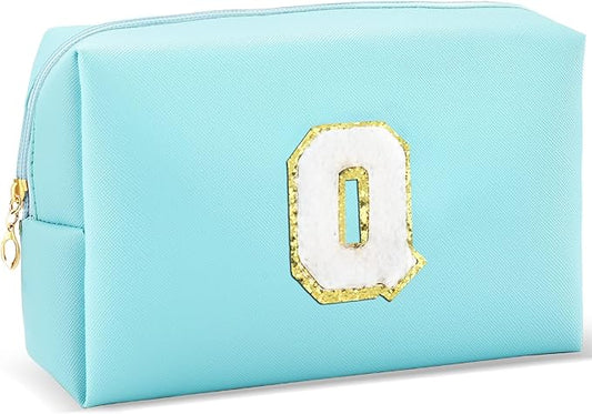 Gifts for Girls Initial Makeup Bag Personalized Cosmetic Bag with Zipper Cute Travel Toiletry Bag Waterproof PU Preppy Makeup Pouch Birthday Gift for Teen Girls Women(Blue Q)