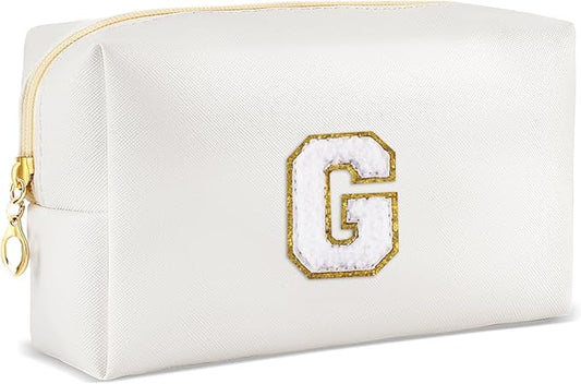 Gifts for Girls Initial Makeup Bag Personalized Cosmetic Bag with Zipper Cute Travel Toiletry Bags Waterproof PU Preppy Makeup Pouch Birthday Gift for Teen Girls Women(White G)