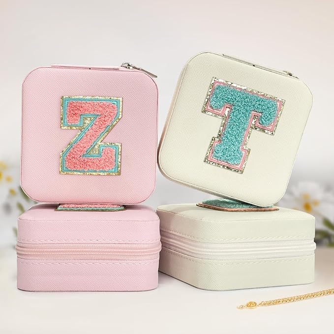 SANDJEST Personalized Jewelry Box, White Travel Jewelry Box with Initial T, Small Monogrammed Jewelry Case Organizer for Girls Women Teen Kids, Mini Travel Essentials Gifts for Birthday Christmas