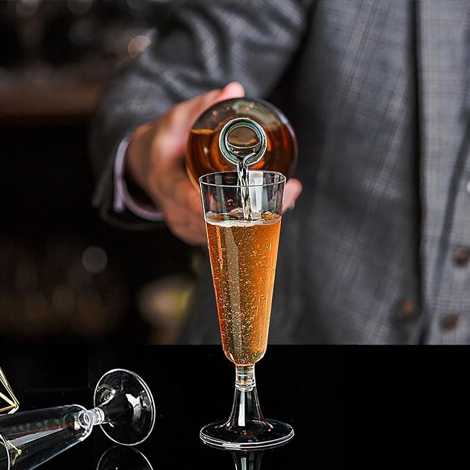 SUREHOME Plastic Champagne Flutes Disposable Champagne Glasses 20 Pack 5 Oz Clear Plastic Mimosa Glasses Acrylic Wedding Toasting Cups for Graduation Birthday Party Supplies 2026 Bar Cocktail Cups