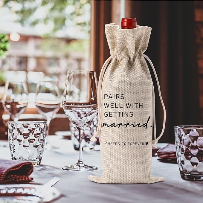 2PCS Married Wine Bag Married Gifts for Couples Mr Mrs Marriage Honeymoon Gift Wedding Party Decorations Getting Engaged Wine Bottle Bag Champagne Bottle Wraps Bags