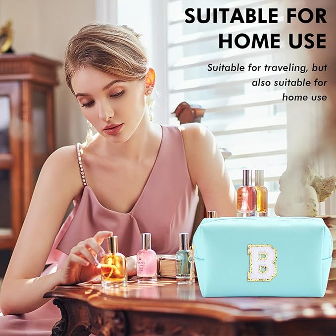 Gifts for Girls Initial Makeup Bag Personalized Cosmetic Bag with Zipper Cute Travel Toiletry Bag Waterproof PU Preppy Makeup Pouch Birthday Gift for Teen Girls Women(Blue B)