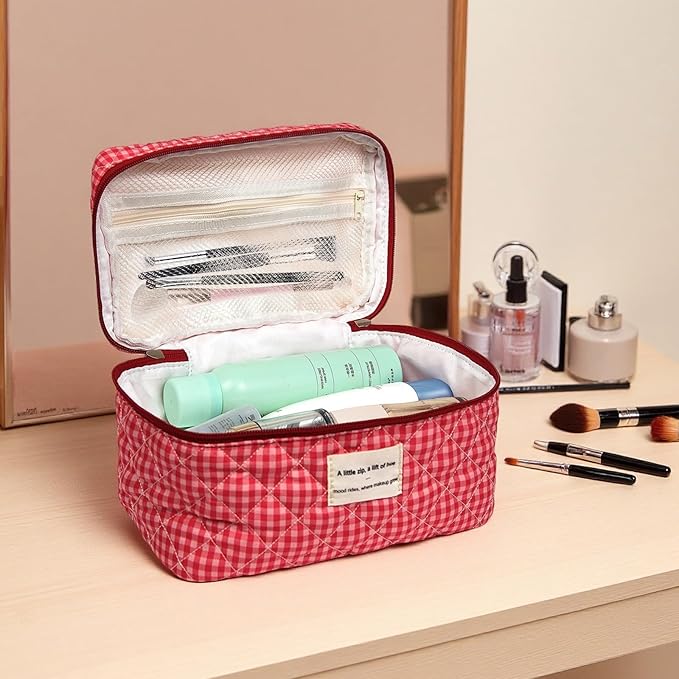 Large Makeup Bag, Cute Cosmetic Bag for Women Girls, Floral Coquette Aesthetic Toiletry Bag, Travel Make Up Organizer Bag(Red Checkered)