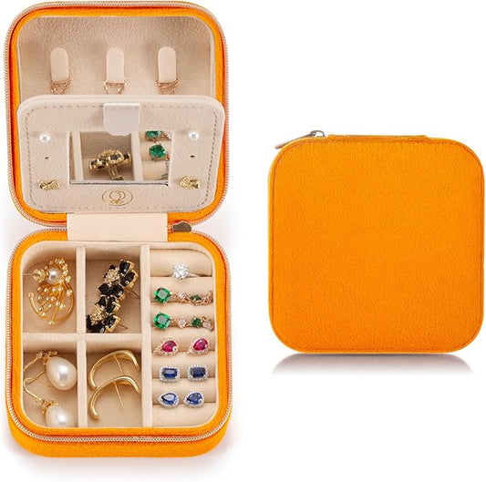Plush Velvet Travel Jewelry Case Organizer, Small Travel Jewelry Box,Portable Jewelry Box Travel Mini Organizer Portable Display Storage Box For Rings Earrings Necklaces (Orange)