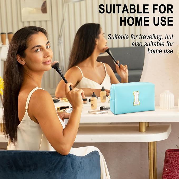 Gifts for Girls Initial Makeup Bag Personalized Cosmetic Bag with Zipper Cute Travel Toiletry Bag Waterproof PU Preppy Makeup Pouch Birthday Gift for Teen Girls Women(Blue I)