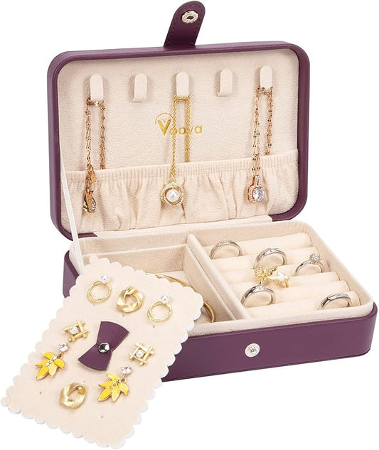 Voova Small Jewelry Organizer Box, Travel Jewelry Case for Women Teen Girls, Mini PU Leather Portable Jewellery Storage Boxes Holder with Smart Earrings Plate for Necklaces Rings Bracelets, Purple
