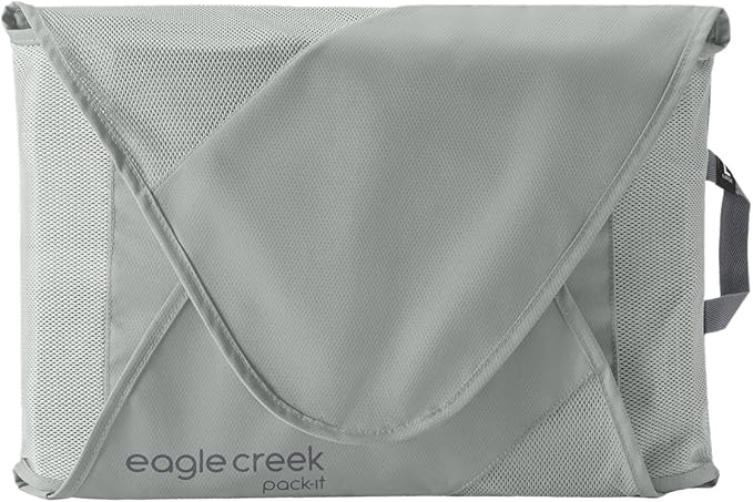 Eagle Creek Pack-It Reveal Garment Folder - Travel Garment Bag with Compression Wings to Maximize Luggage Space - Convenient Top Handle - Quick Drying Material - Storm Grey - Large