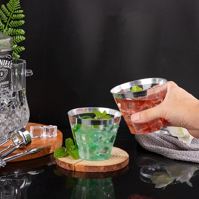 Hioasis 200Pcs 9OZ Clear Plastic Cups with silver Trim - Plastic Disposable Cups, Heavy Duty & BPA-free for Party, Wedding, Celebration