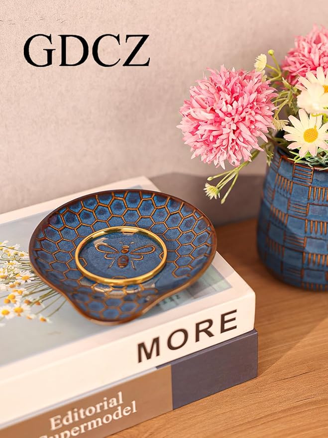 GDCZ Ceramic Jewelry Tray, 5.3" Decorative Dish, Personalized Jewelry Trays Tray with Pattern, Gifts for Friends, Sisters and Women,Set of 2 (Blue)