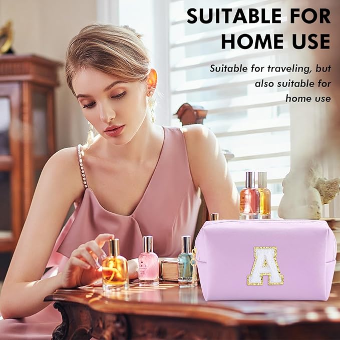 Gifts for Girls Initial Makeup Bag Personalized Cosmetic Bag with Zipper Cute Travel Toiletry Bag Waterproof PU Preppy Makeup Pouch Birthday Gift for Teen Girls Women(Purple A)