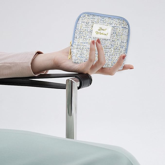 Stratalife Travel Jewelry Case Organizer for Women Portable Jewelry Box with Small Pouches for Gemstones Healing Crystal Bracelets, Necklace Bangles Storage, Pendants Ring Holder Zipper, Quilted Blue