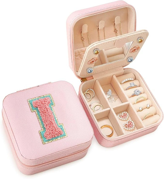 SANDJEST Personalized Jewelry Box, Pink Travel Jewelry Box with Initial I, Small Monogrammed Jewelry Case Organizer for Girls Women Teen Kids, Mini Travel Essentials Gifts for Birthday Christmas