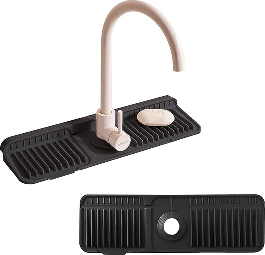 17.7" Silicone Sink Splash Guard - Multi-Functional Kitchen Sink Mat with Drip Tray, Sponge Holder & Soap Dish, 6° Slope Design for Easy Drainage, Foldable & Fasten Button for Secure Fit（Black）