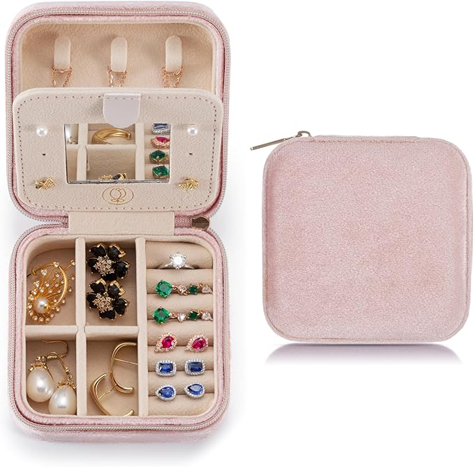 Plush Velvet Travel Jewelry Case Organizer, Small Travel Jewelry Box,Portable Jewelry Box Travel Mini Organizer Portable Display Storage Box For Rings Earrings Necklaces (Pink)