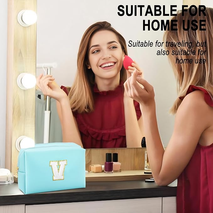 Gifts for Girls Initial Makeup Bag Personalized Cosmetic Bag with Zipper Cute Travel Toiletry Bag Waterproof PU Preppy Makeup Pouch Birthday Gift for Teen Girls Women(Blue V)