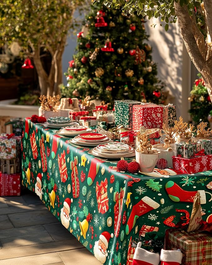 Pureegg Plastic Table Cloth Disposable 10 Pack, 54 x 108 Inch Table Cloths for Parties, Decorative Tablecloths for Rectangle Tables, Christmas Tablecloth Plastic, Leakproof & Sturdy, Christmas Green