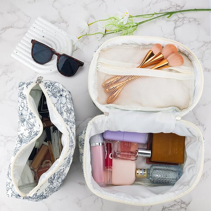 2Pcs Cotton Quilted Makeup Bag for Women Girls Floral Travel Large Small Cosmetic Bag Set Cute Vintage Flower Makeup Pouch Portable Toiletry Bag Organizer Coquette Aesthetic Makeup Brush Bag