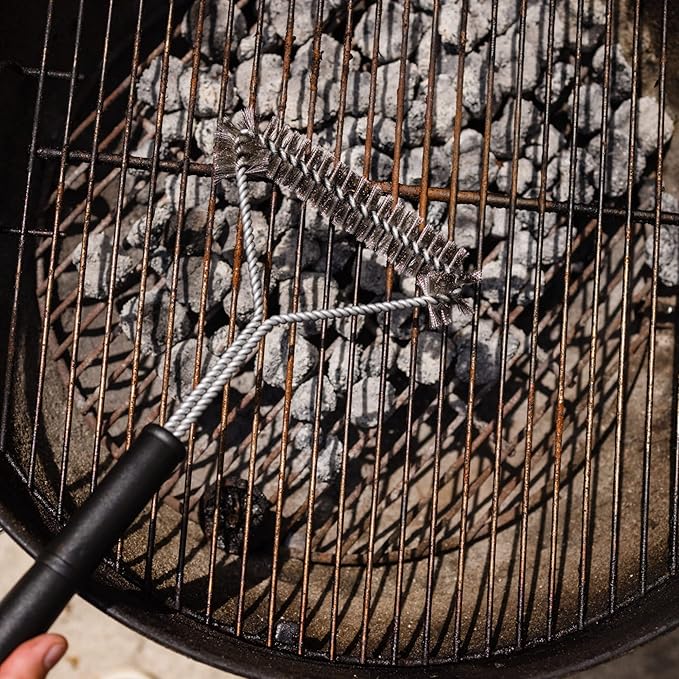 Chef Craft Select BBQ Grill Brush, 18 Inch, Stainless Steel/Black (Pack of 2)