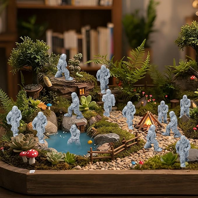 100 Packs Mini Bigfoot Figures Little Sasquatch Figurine Decorations Big Foot Resin Figurines Mini Bigfoot Figures Bulk for Hide and Seek Props Birthday Holiday Party Gifts Home Decor