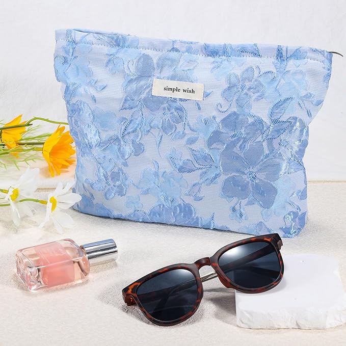 ZLFSRQ Flower Makeup Bag Travel Cute Floral Cosmetic Bags for Women Large Toiletry Pouch Zipper Cosmetic Pouch for Purse Aesthetic Embossed Blue Makeup Organizer Bag Portable Toiletry Bags