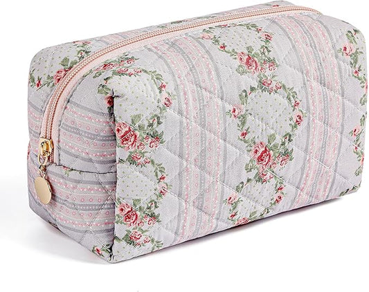 HHQQWZ Makeup Bag Travel Cosmetic Bag for Women Girls, Zipper Make Up Pouch, Floral Flowers Toiletry Organizer Makeup, Portable Storage Bag, Cosmetic Travel Cloth Bag (Blue)