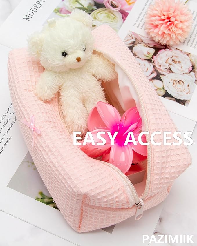 Cozy Makeup Bag Travel Cosmetic Bag for Women Soft Toiletry Bag Aesthetic Makeup Organizer Portable Large Zipper Pouch for Skincare Beauty Accessories Brushes Waffle Check Light Pink