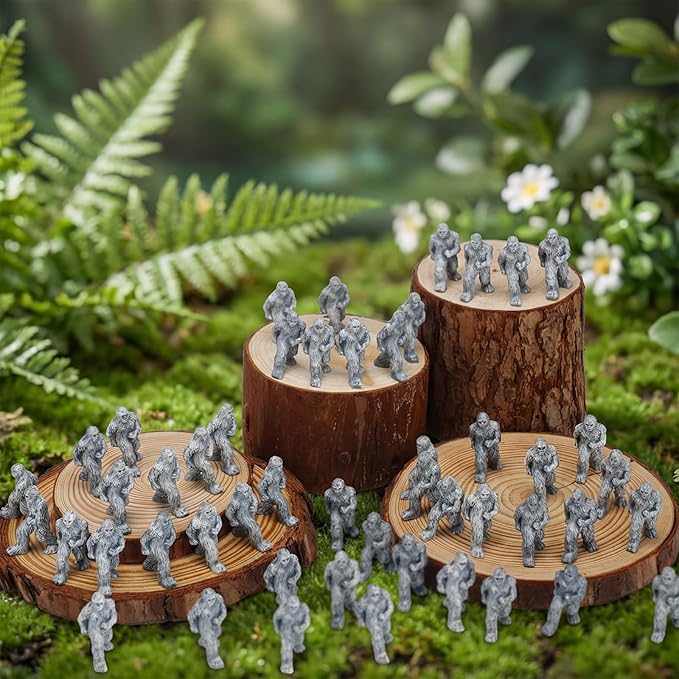 100 Packs Mini Bigfoot Figures Little Sasquatch Figurine Decorations Big Foot Resin Figurines Mini Bigfoot Figures Bulk for Hide and Seek Props Birthday Holiday Party Gifts Home Decor