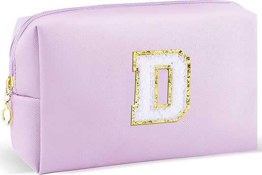 Gifts for Girls Initial Makeup Bag Personalized Cosmetic Bag with Zipper Cute Travel Toiletry Bag Waterproof PU Preppy Makeup Pouch Birthday Gift for Teen Girls Women(Purple D)