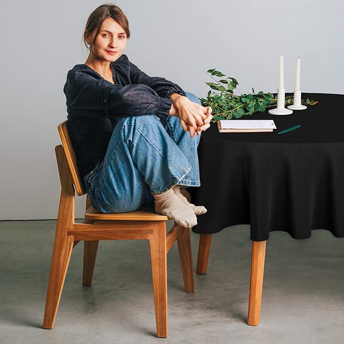 Utopia Kitchen Round Tablecloth 2 Pack (60 Inches, Black), Machine Washable Polyester Table Cover for Dining, Buffet Parties, Picnics, Events, Weddings and Restaurants