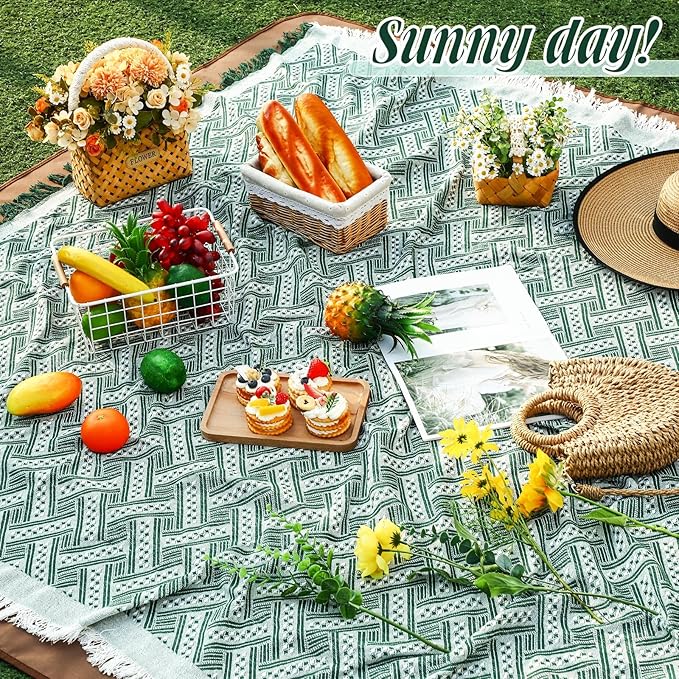 VitalCozy Waterproof Picnic Blankets Outdoor Blanket Foldable 2-in-1 Double Layer Sandproof Beach Mat with Carry Strap for Camping Lawn Park Beach Grass (Green White)